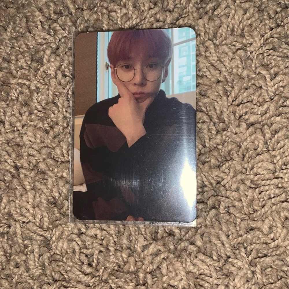 doyoung photocard